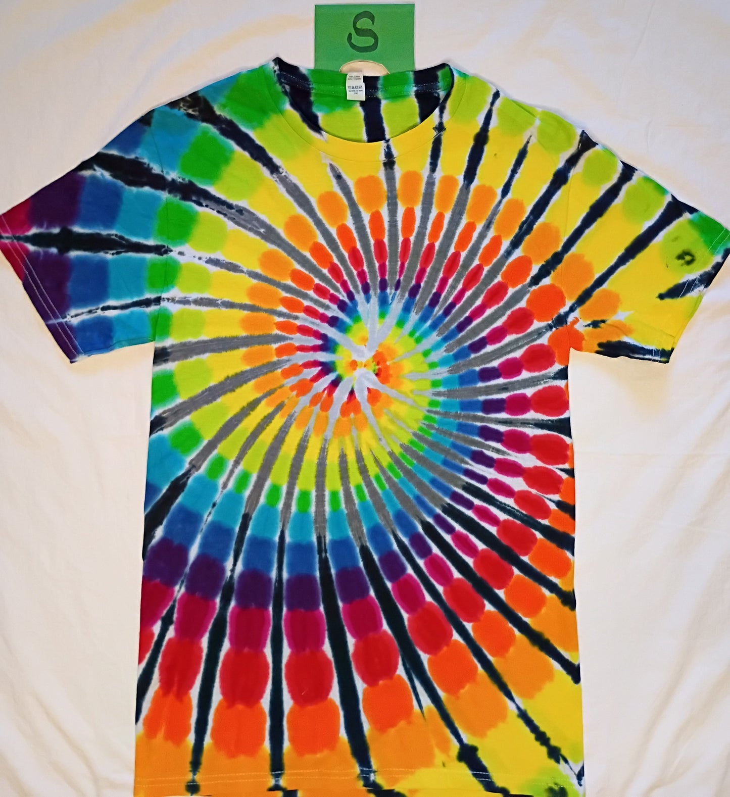 Small Rainbow Spiral W/B